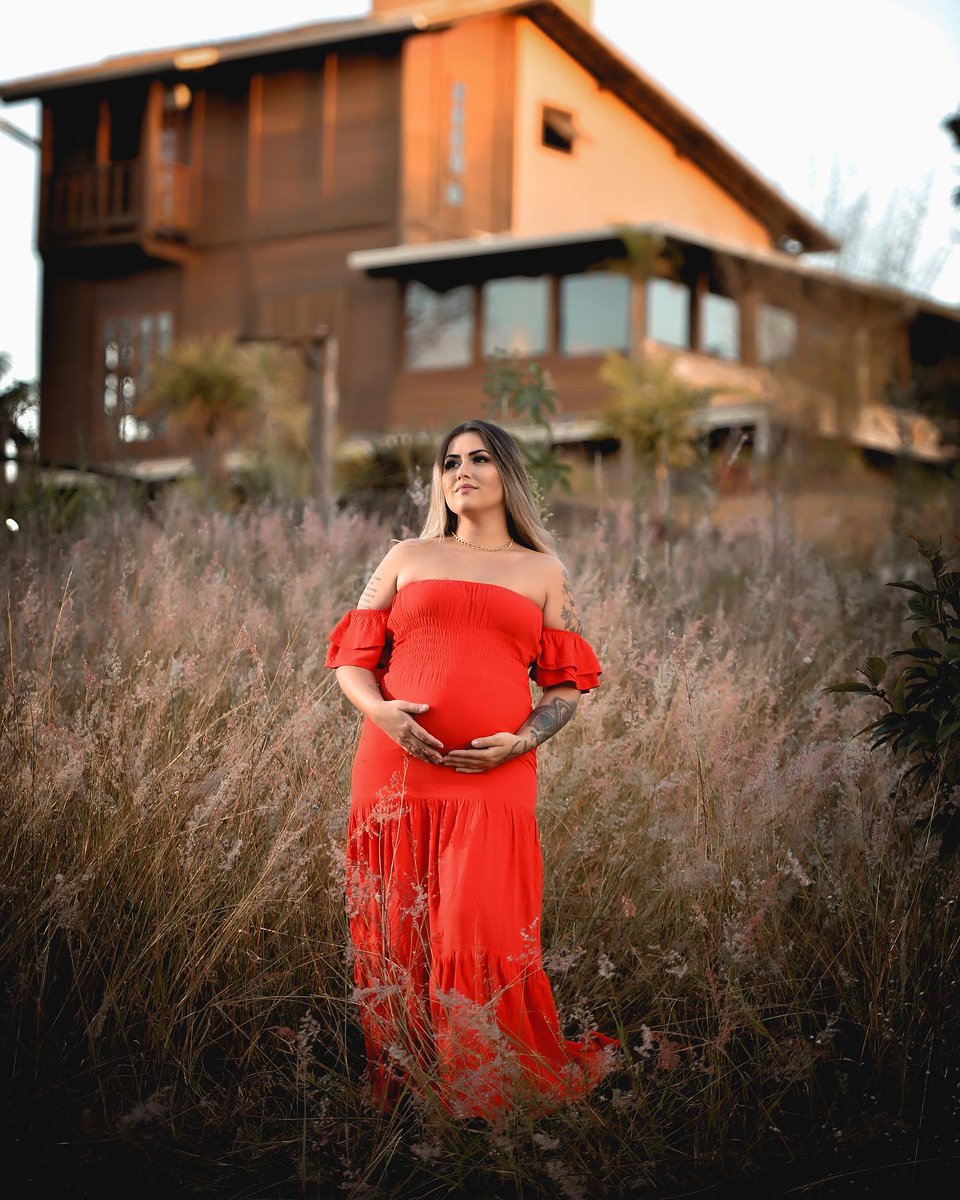 ErinnCarruba's tweet photo. Family is God’s love, offering us a little piece of heaven here on Earth.. Caption: @fabioalves. studio https://t.co/A2ZK2FZm0x