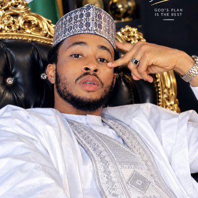 BasheerAliyu18's tweet photo. #NewProfilePic https://t.co/vWbBWAzUMZ