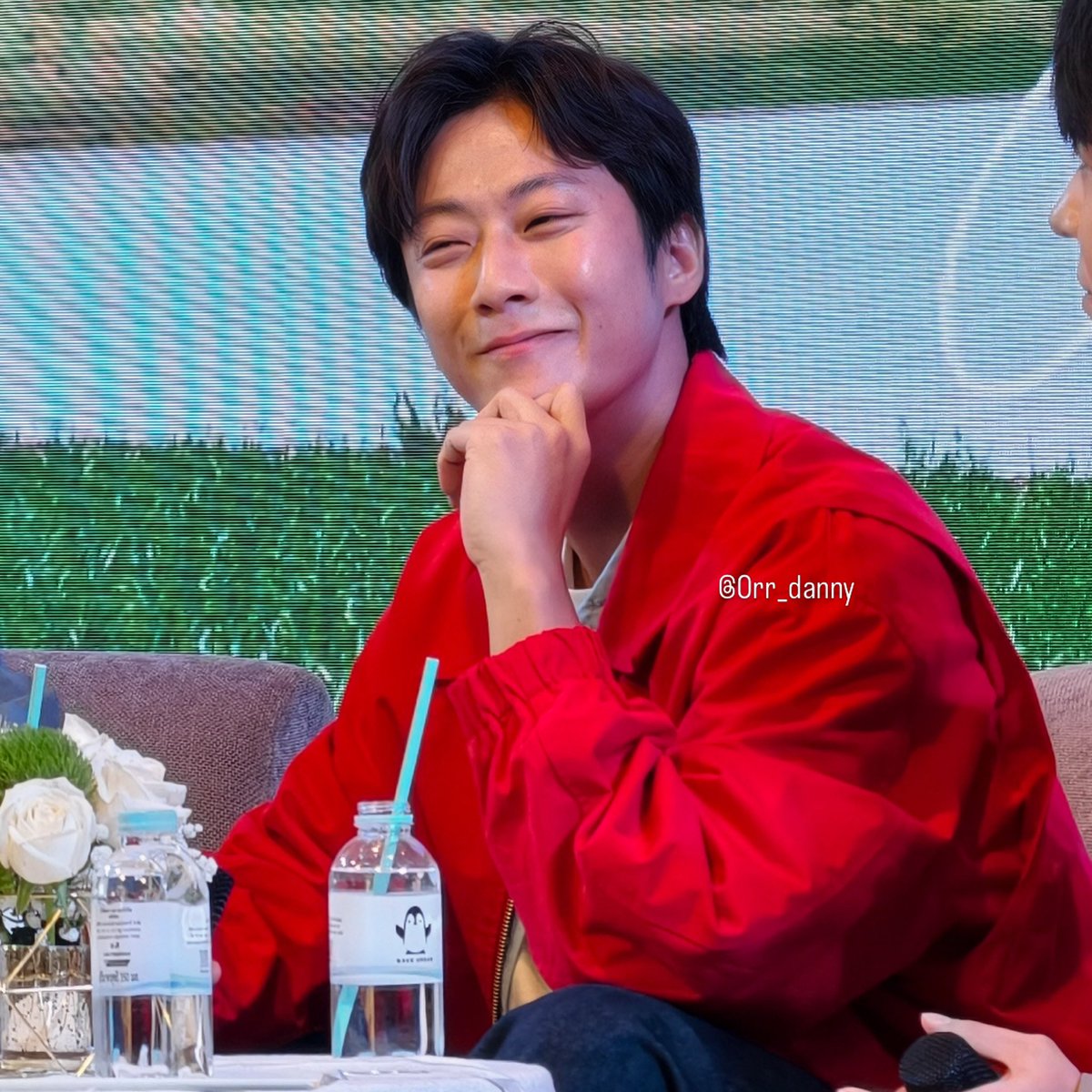 Orr_dannyy's tweet photo. อันนี้รูปพี่จอง

#OurLittleJourney
#OurLittleJourneyPhotobook
#OURLITTLEJOURNEYPressConferenceFansign
#AGAVONDEntertainment
#AGAVONDCompany
#AGAVOND #พี่จอง #คัลแลน #น้องแดน #จูดี้ https://t.co/9dzbX4SL0H