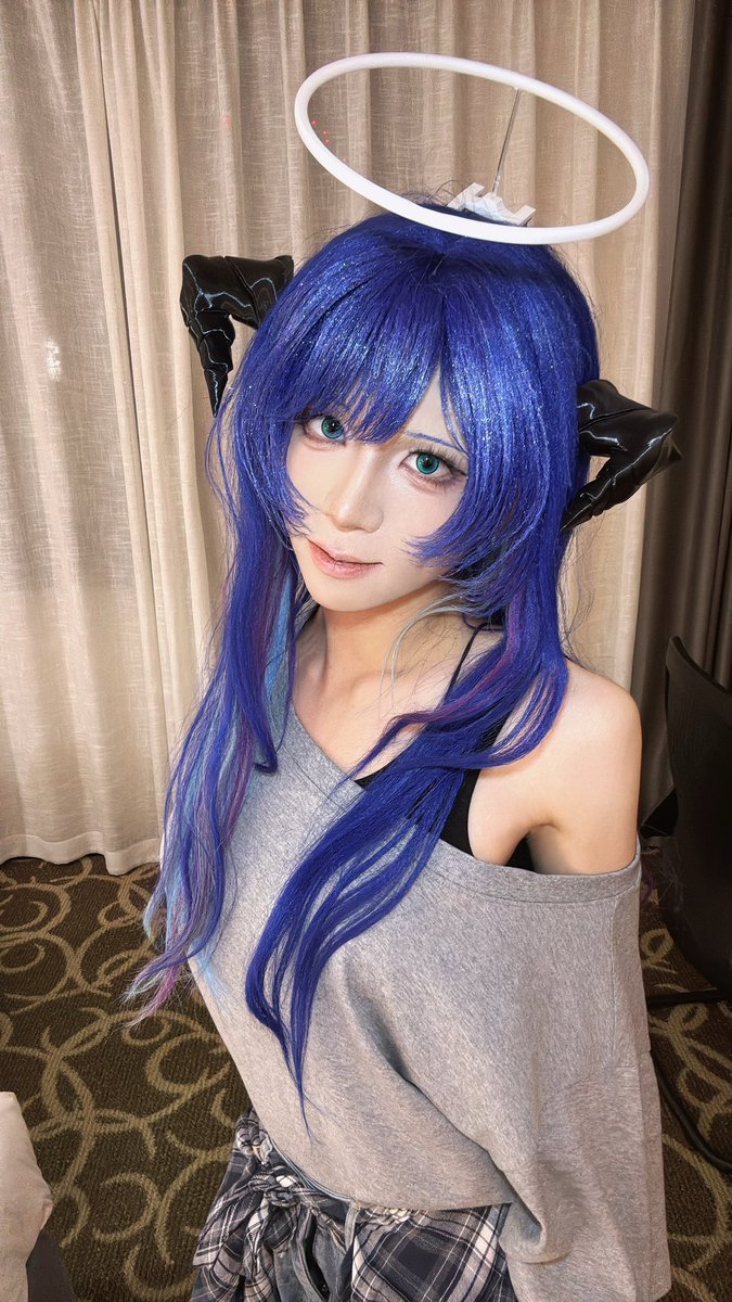 BBButTTY's tweet photo. 老公去找他前妻了   
男朋友有情人了   
暧昧对象不回消息了   
前男友拉黑了   
crush说他是gay
打开网址还禁止播放了   
谁来陪我喝点啊
#Arknights #ts https://t.co/x3ZKudY4HN