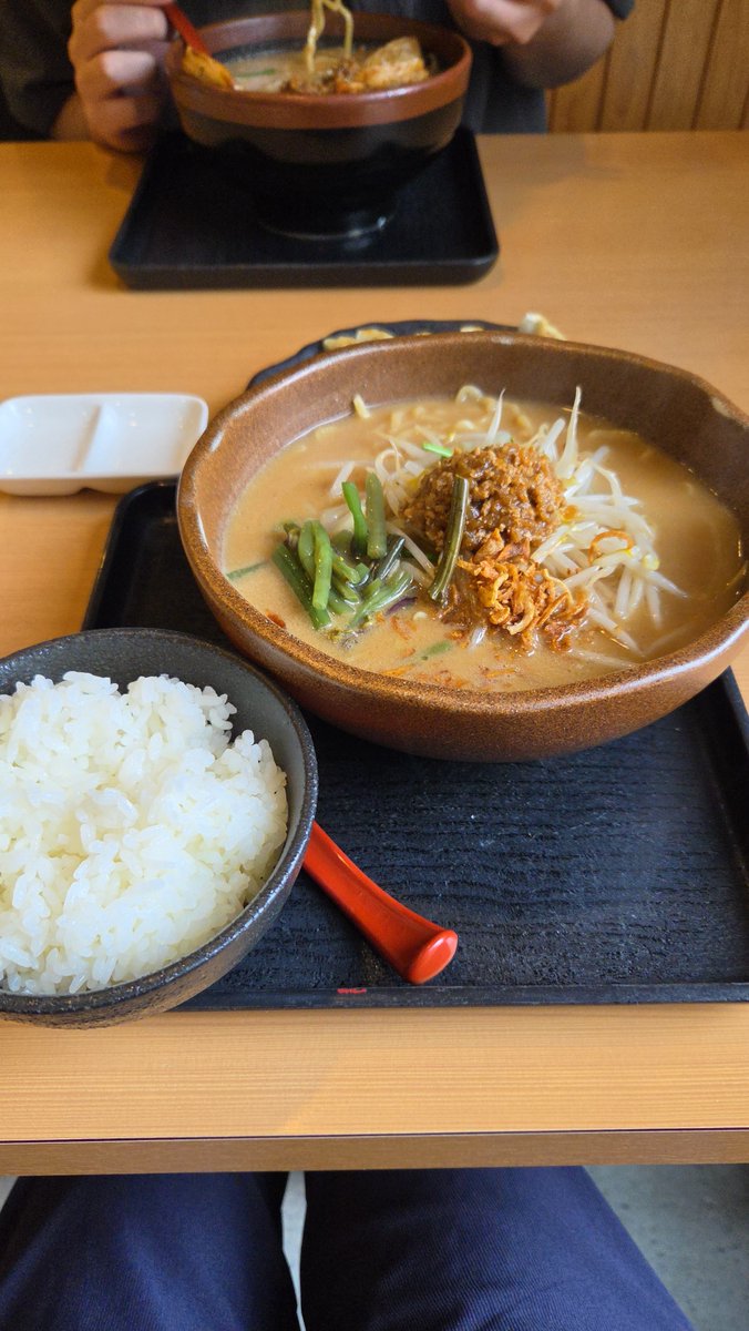 meln_17's tweet photo. 飯きた https://t.co/RZSFVgVRXR