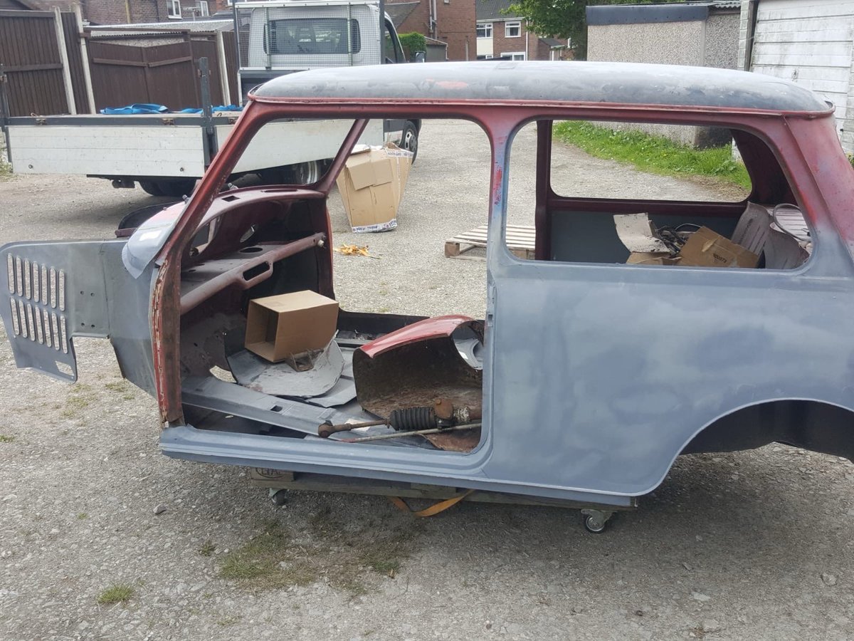 UKClassicCars's tweet photo. Ad: For Sale - Classic Mini For Restoration Morris Mini Minor 1961 https://t.co/9JY5lx1ubE <<--More #ClassicMini #MorrisMiniMinor https://t.co/NTT8ReNj1Z
