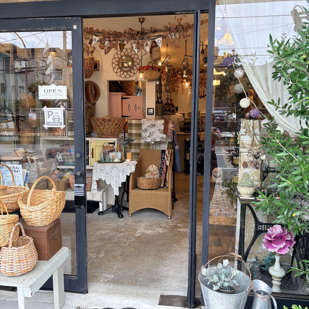 ReSHOP2013 tweet picture