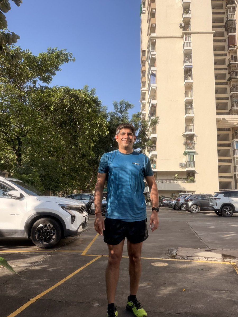 PatankarRishi's tweet photo. 10 Miler :Slow run, long story. 🐢🏃‍♂️ At this pace, my recovery run needs a recovery run.

#Running #Runner #Run #RunningMotivation #RunHappy #RunningCommunity #RunLife #DistanceRunning #LongRun #SlowRun #RunForFun #RoadRunning #Fitness #FitnessMotivation #Endurance #NeverStop https://t.co/RIQ40sJces
