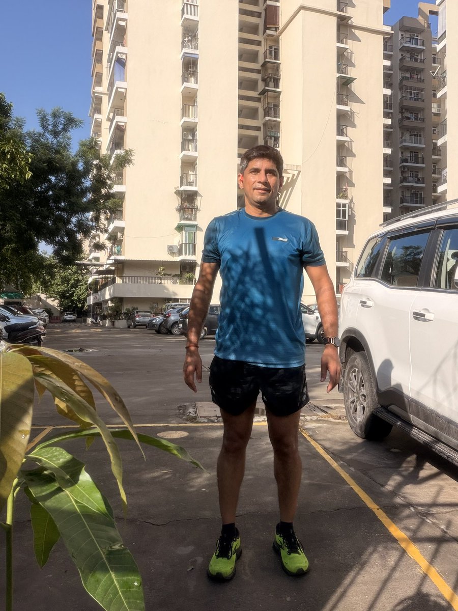 PatankarRishi's tweet photo. 10 Miler :Slow run, long story. 🐢🏃‍♂️ At this pace, my recovery run needs a recovery run.

#Running #Runner #Run #RunningMotivation #RunHappy #RunningCommunity #RunLife #DistanceRunning #LongRun #SlowRun #RunForFun #RoadRunning #Fitness #FitnessMotivation #Endurance #NeverStop https://t.co/RIQ40sJces