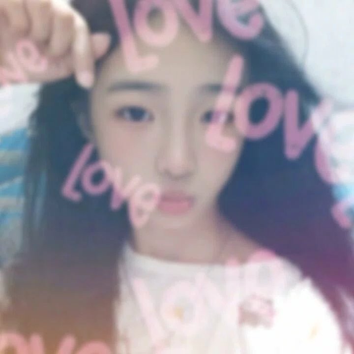 yiyining12's tweet photo. 讨厌你每个小猫你都想摸૮ ˃̣̣̥⌓˂̣̣̥ა #女初 #小猫 https://t.co/64f0NWIDYU