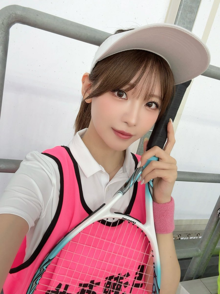hayase_aya's tweet photo. 今日は学生ぶりに運動会に参加します…!!

早瀬はもも組です🍑応援してねꉂꉂ📣
https://t.co/J0K8cxUDGn https://t.co/bSkIbPcEtI