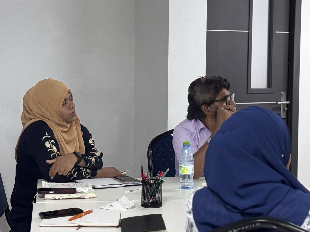 MNACAMALDIVES's tweet photo. The session highlighted the importance of effective communication, active listening, understanding different perspectives, and applying constructive negotiation strategies to manage conflicts and foster positive outcomes. https://t.co/gLWiM1tFjE