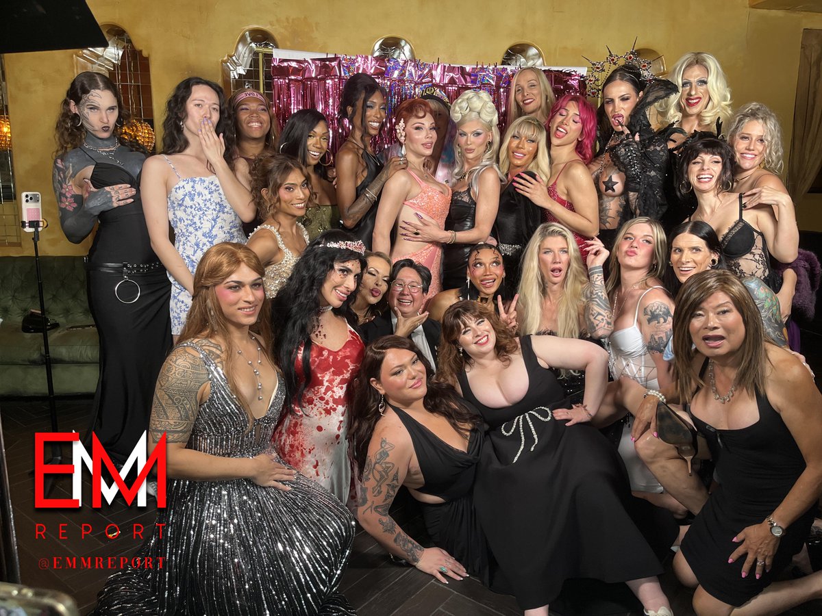 emmreport's tweet photo. Queer Prom 2026: Bold Looks, Big Energy and a Night to Remember-HUGE GALLERY
https://t.co/A7eqn37dyb
@insidefip,@OHMIGODITSYOU,@thekristelpenn,@flamingheartsco,@Groobydotcom,
#QueerProm #Grooby #FlamingHeartsMedia #Emmreport #Emmmedia https://t.co/sJb45bxIuC