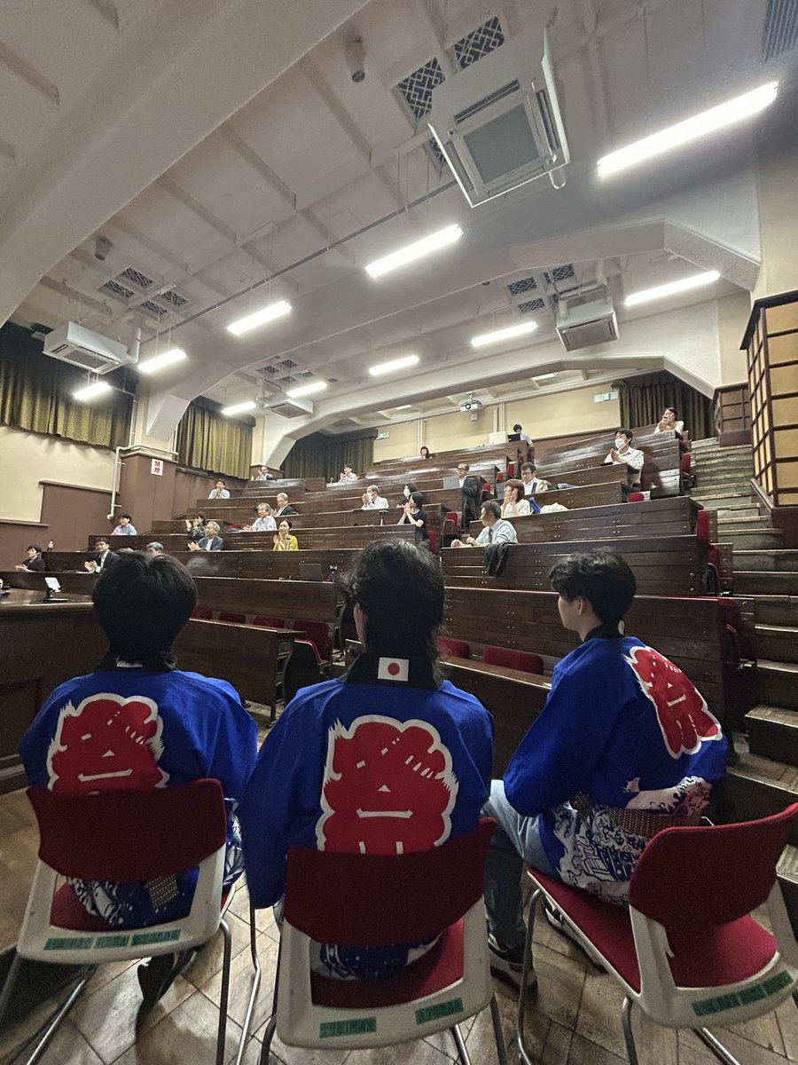 InsoJapanTeam's tweet photo. 解団式ナウ@東大医学部

#国際原子力科学オリンピック #日本代表 #高校生 #日本選手お疲れ様 #INSO #INSO2026 #TeamJapn #高校生 #InternationalNuclearScienceOlympiad https://t.co/MeumES9Em0