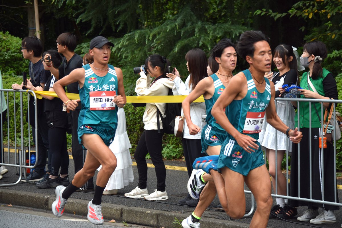 sanspo_rikujo's tweet photo. ADIZERO 5K TOKYO CHALLENGE
＃青学大　＃創価大　＃adidas https://t.co/1jThvyVbve