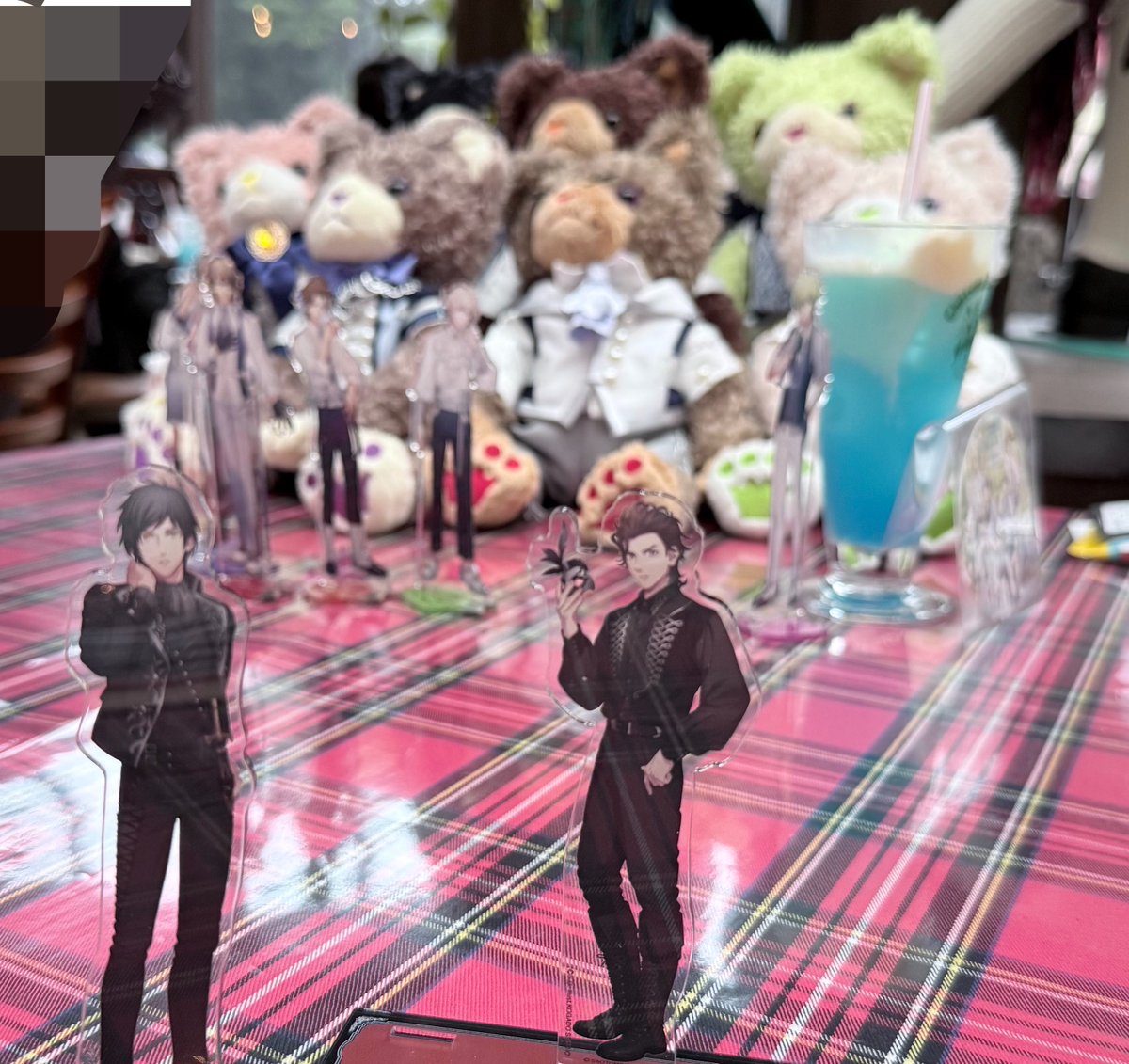 s6_6r's tweet photo. どう見ても不穏なやりとりしてる図になっちゃったやつ https://t.co/gVH6sNPtzA