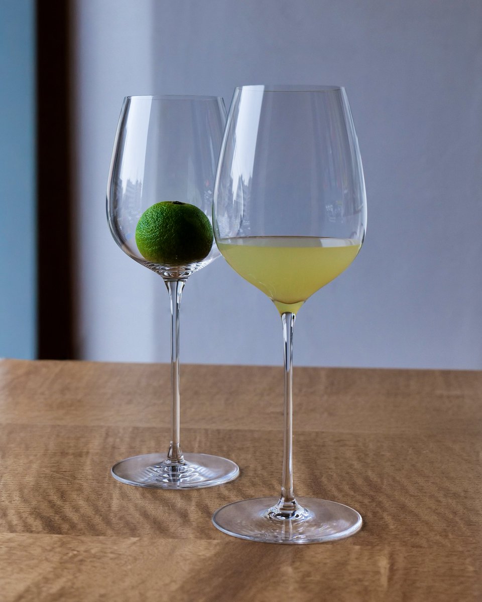 nobu5428's tweet photo. before→after

#卓上減圧蒸留器 #無農薬すだち #mocktail https://t.co/Gh4y0aAuvp
