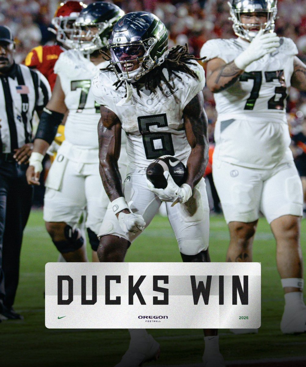 shortkingbets's tweet photo. CFB SATURDAY NIGHT CARD SWEEP 🧹 

$200 to follower that likes/rts/comments 💰 

Oregon Ducks ML -140 5U MAX💎✅

Oklahoma St +1.5 -110 2U✅

LSU -7 -135 2U✅

Back tmr to do what we do in the NFL🤝 https://t.co/b4PcTRaboa