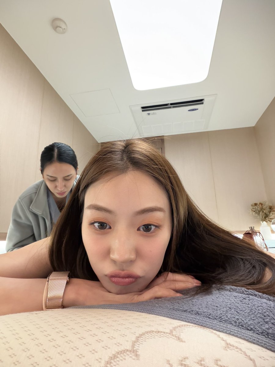 miunatshaa's tweet photo. หายยยเดี๋ยวนี้นะ!!!!💪🏻💉💊🩺🩹 https://t.co/b74IAKfwfW