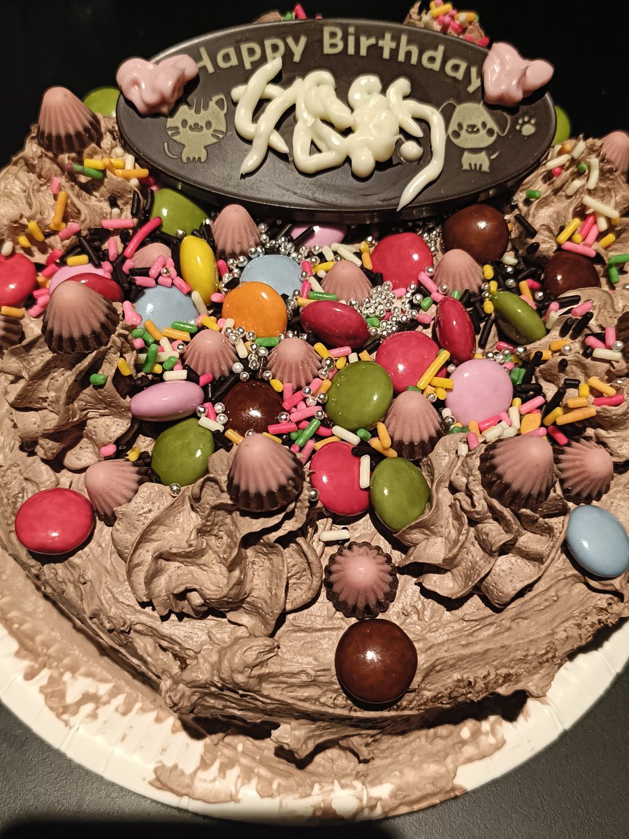 osora_0007's tweet photo. バカケーキ https://t.co/cqIppBTGvE