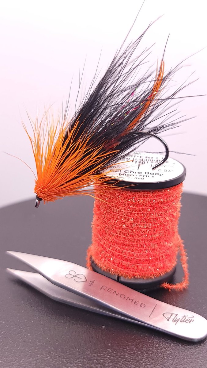 semperfli's tweet photo. Fall colours for Atlantic Salmon on this pattern tied by Todd Kennedy. Todd uses Gel Core Body Micro Fritz which not only adds some brilliant colour, but also durability to any fly you tie with it!
Get it here 👉https://t.co/K1dXcXAIYa
#semperfli #tiewithsemperfli https://t.co/eHhLky7p3D