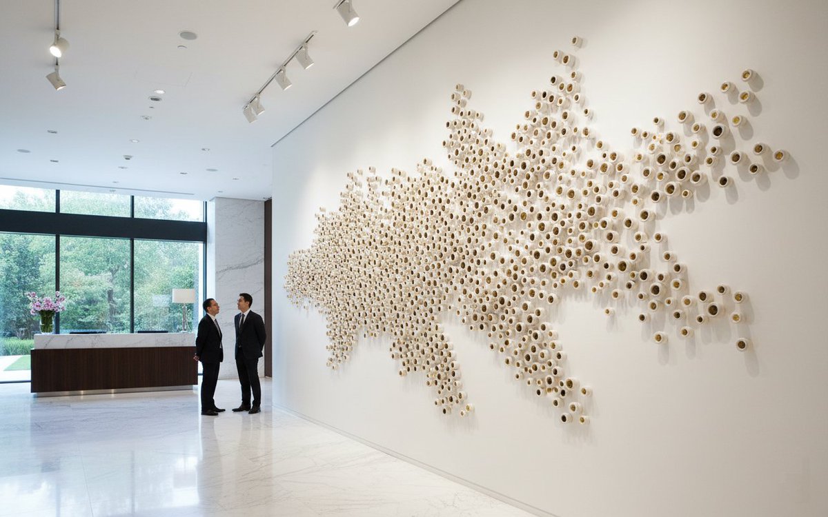 CathySavelsArt's tweet photo. Transform your space with our signature pod wall art — from minimal elegance to immersive beauty, just by adding more! 🌿✨ #SculpturalWallArt #InstallationArt #OrganicModern #ContemporarySculpture https://t.co/WRye7BGfAB