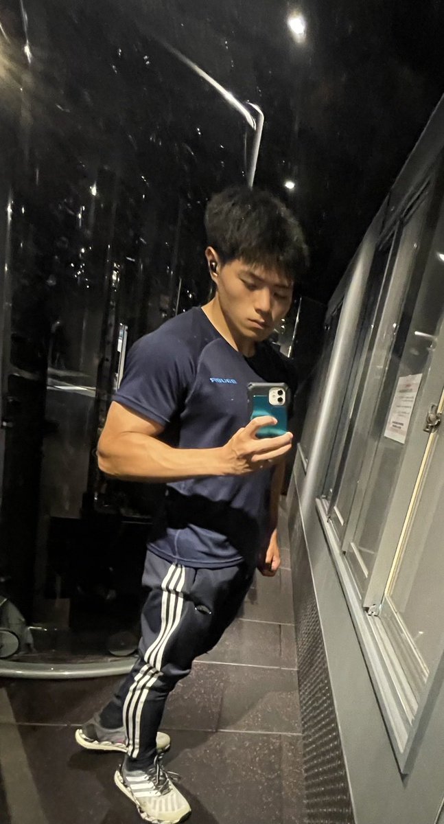jackson98410's tweet photo. 筋肉5本1500/DM

本日即対応してます！お気軽にDMどうぞ！ https://t.co/WxQiB8FsTU