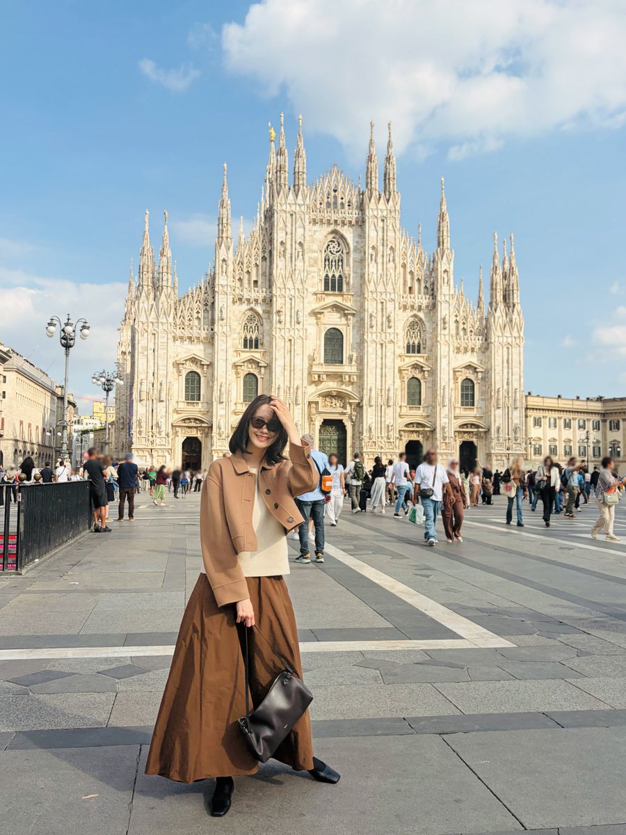 ordinarynojaem's tweet photo. YoonA enjoying her time in Milan🥹🤎 https://t.co/i8F9HqOaOJ