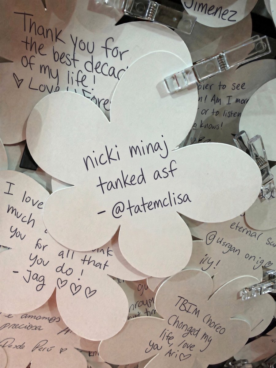tatemclisa's tweet photo. I HOPE ARIANA SEES MINE OMG https://t.co/6oH64yyX1g