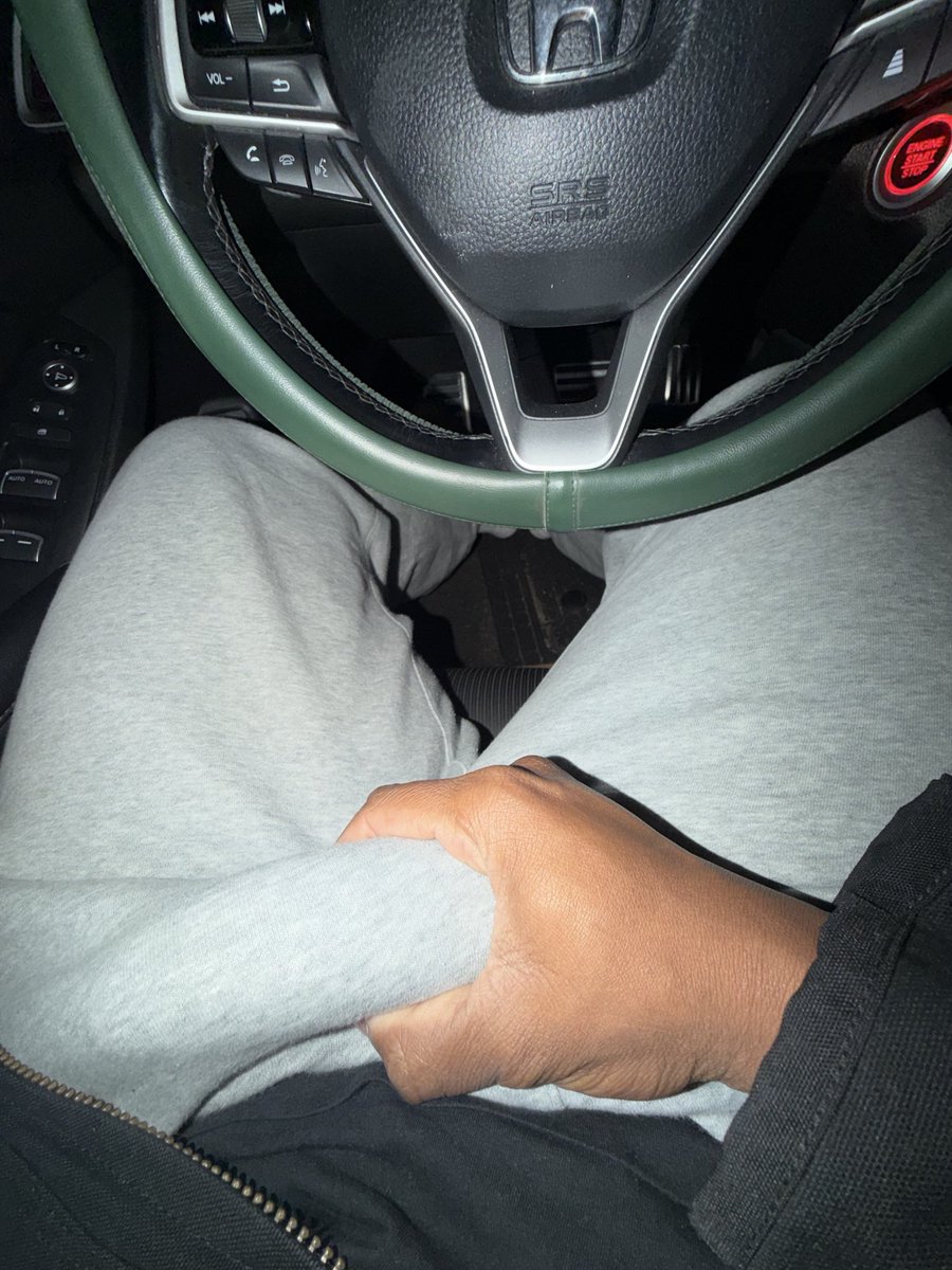 MAMMMMOTHH's tweet photo. Sweatpants Season😮‍💨
#bbc #print #car #sweatpants #bigdick #nsfw #nsfwtwtًً https://t.co/0AbrBnAQxD