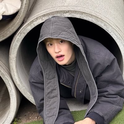 MarkedSohee's tweet photo. #NewProfilePic bener kata abang Nsok.. Kaya lobster hias ngumpet di pipa.. https://t.co/iwEG2aj1wv