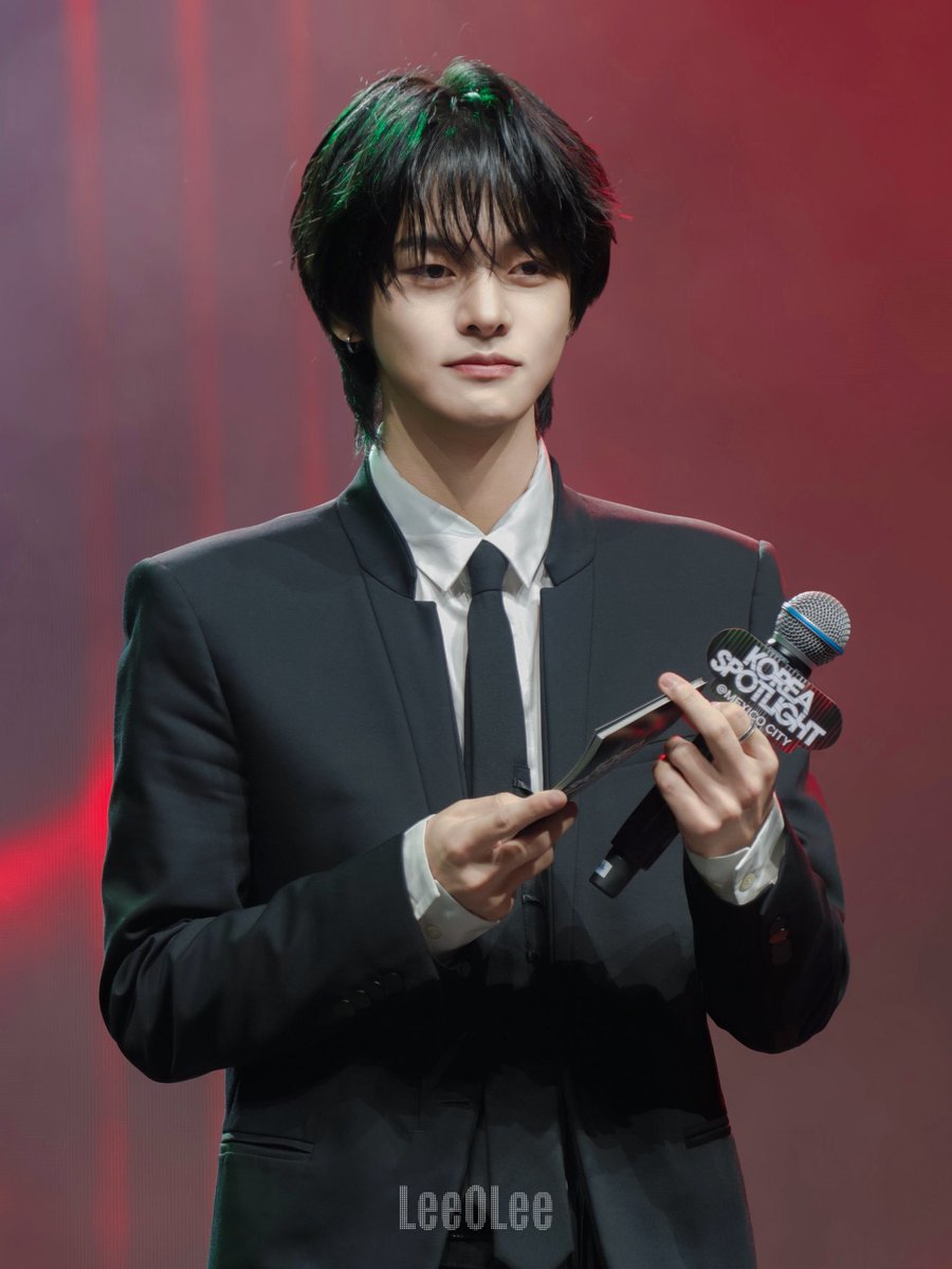 leeOlee5822 tweet picture