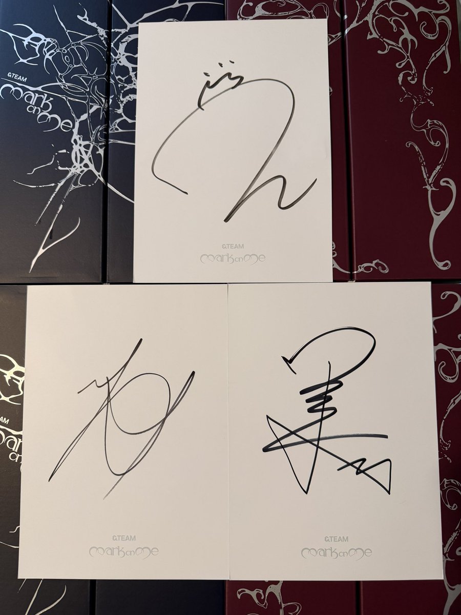 kevinmoon_com's tweet photo. wtt signed &amp;team mark on me albums!

have: k, jo, harua
want: nico !

can trade in person at hello82 la tomorrow :>

#luné #andteam https://t.co/8m9ZSIHxpP