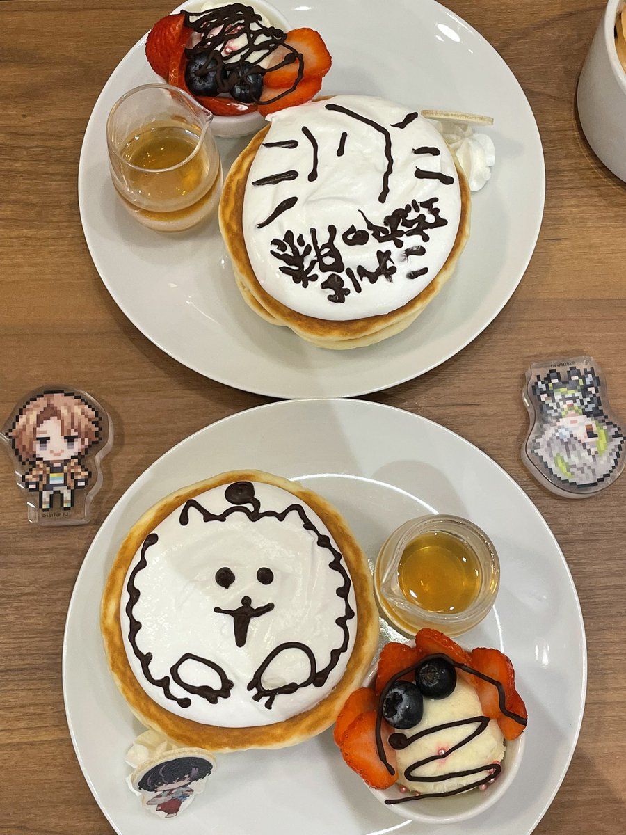 oh_tamac's tweet photo. 推しの膝に固執してる人と スイパラ https://t.co/IqFOikLwqt
