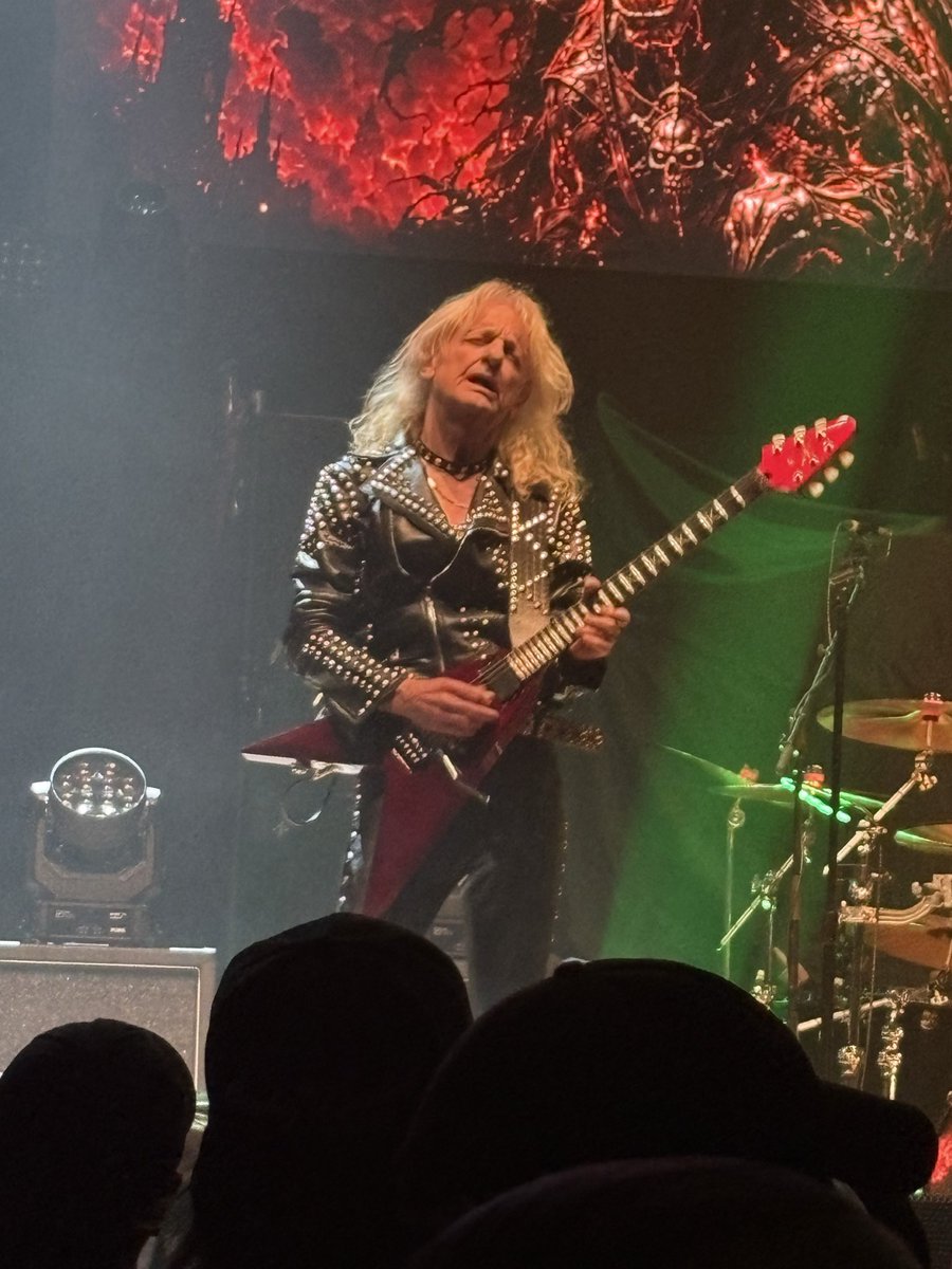 MetalMelissa27's tweet photo. WASP &amp; KK’s Priest in Jim Thorpe tonight! Epic show 🤘🏻 https://t.co/TxWHmoDaAD