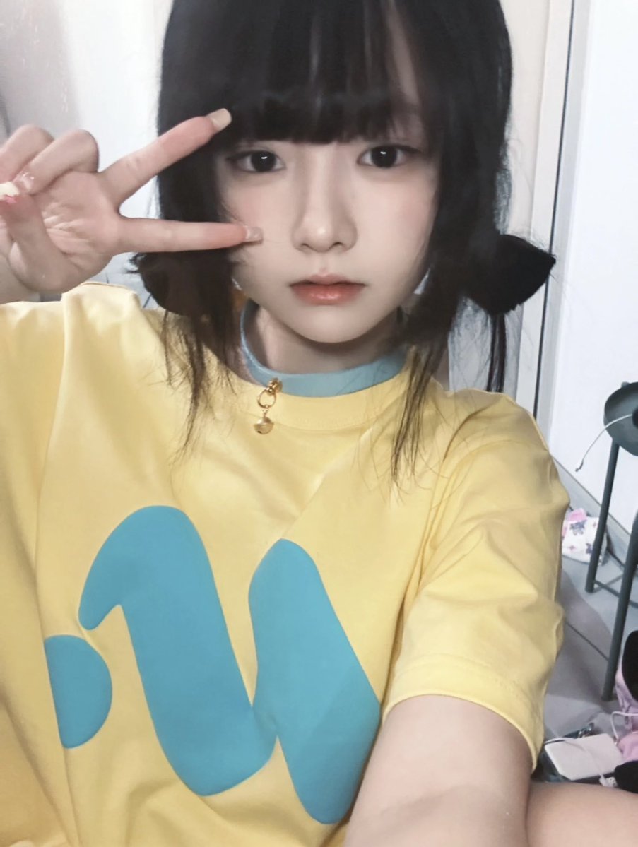 Pikachu_Penis's tweet photo. 有人想锐评一下我自己女儿14岁的福嘛🫣                                             

赶紧看，我要删了……. https://t.co/MY7cge4Wij