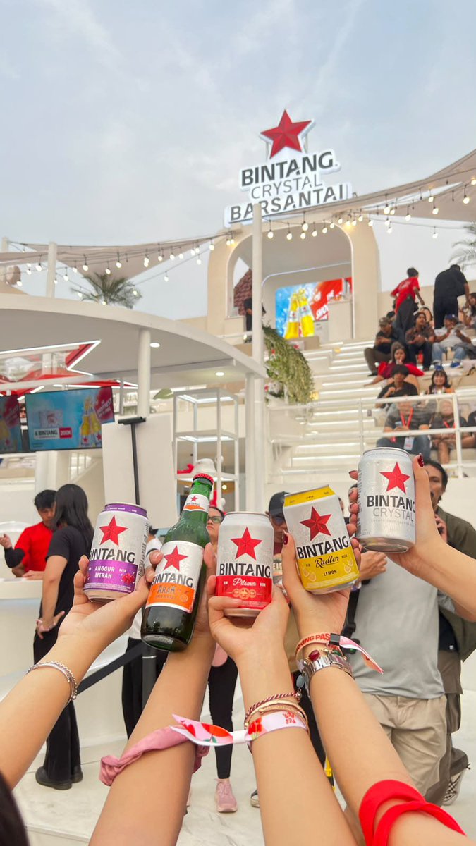 ber24ngl's tweet photo. nemu spot satelit radler sambil muter random, ternyata lokasinya deket barsantai #BINTANGxPestapora https://t.co/ig9JuEIy0C