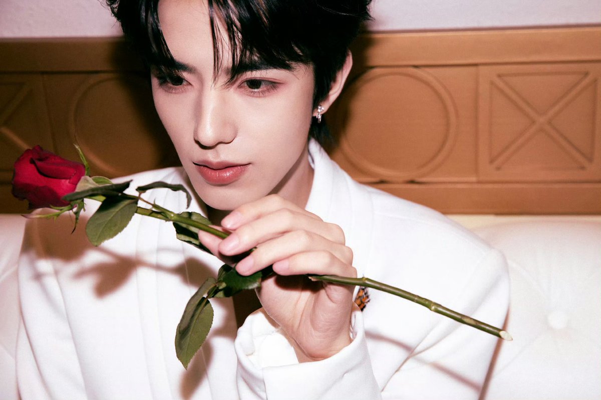 shuyuan_ph's tweet photo. [WEIBO]

260927 Shuyuan Weibo Update!

Let's go to a brighter future together!

🔗https://t.co/6ILcmIhFPe

#shuyuan #淑元 #yuyuan #shuyuanph https://t.co/dEEbKtrMXz
