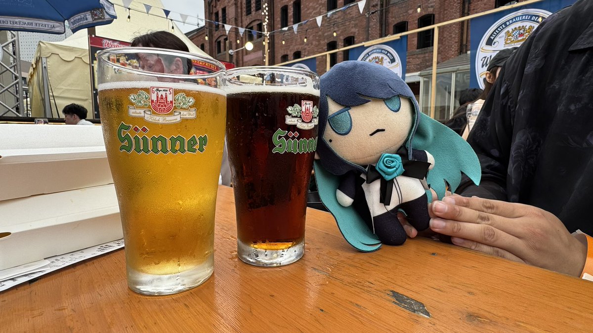 mori_adofan's tweet photo. 3杯目突入🍻🍻🍻
グラスの高さは下がったけど太さがヤバい笑笑 https://t.co/Sqz7ulixCb