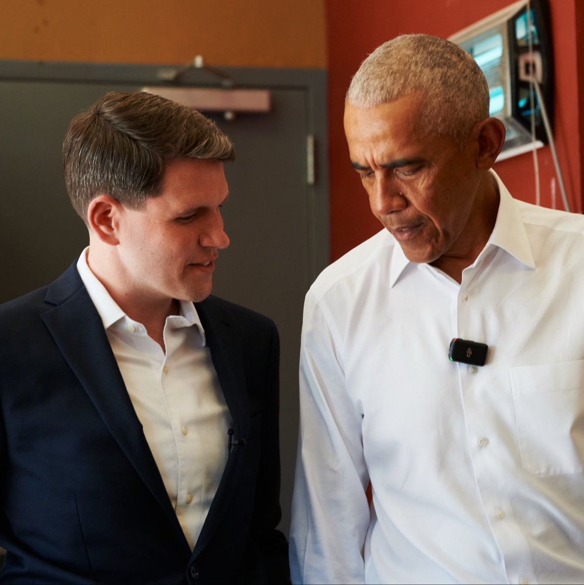 PopBase's tweet photo. The 2026 midterm elections are 5 weeks away. https://t.co/WQJmrx9F5u