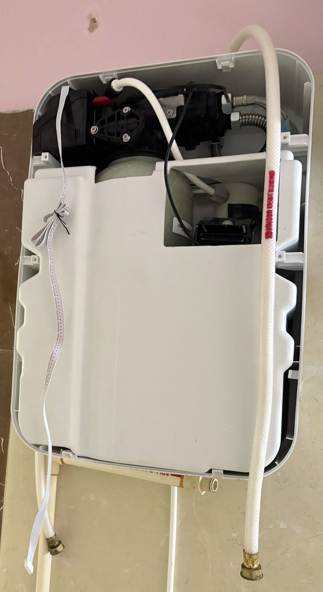 vikram00797's tweet photo. @ForbesLimited @KentROSystems @3MIndia @AOSmithin @Livpure_India @ZeroBwater @VGuardOfficial @whirlpool_india @PureitIndia @IEI_Ltd  all water solution leaders : follow this thread and see status of  @EurekaforbesIN high end product status and customer service. Their technician are not able to correct their own machine which was faulty from day one. @Eureka_ForbesIN has also no clue to how to fix this fake product. Machine got grounded again.
Hope all other water solution companies don’t have such products.