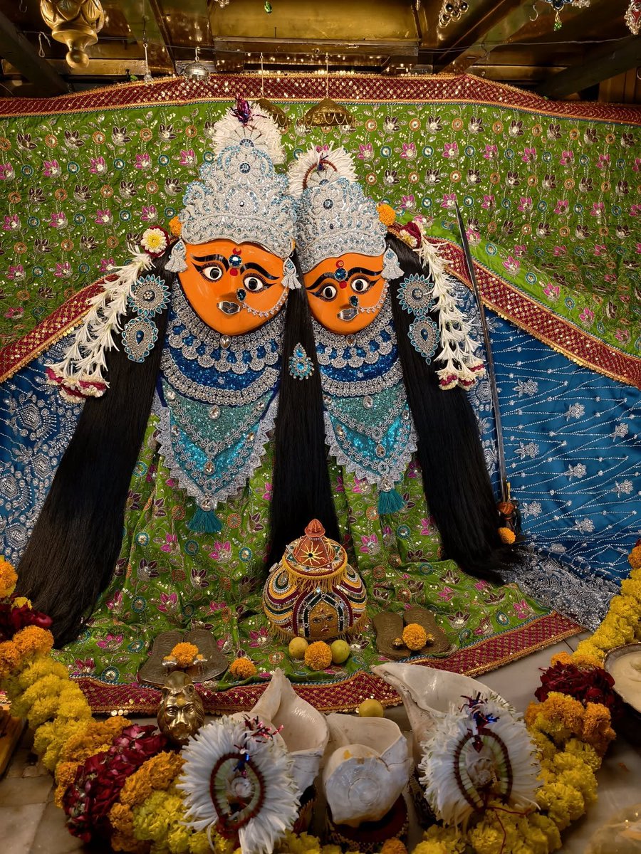 ChotilaTemple's tweet photo. આજના દર્શન 🚩 
ભાદરવા વદ એકમ. રવિવાર.
તા. 27/09/2026.
જય માતાજી 🙏🏻 https://t.co/8yNQAspsUu