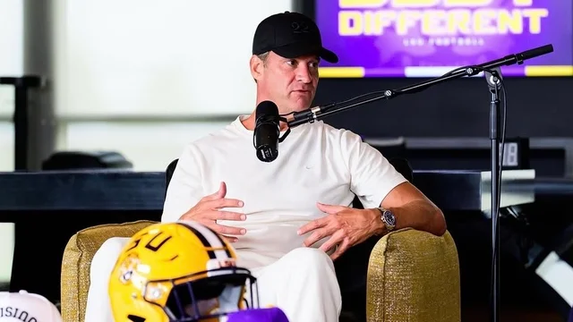 Geaux247's tweet photo. Lane's Take: No. 10 #LSU throttled Texas A&M on Saturday night - earning a 35-6 statement win in Death Valley.

Kiffin took the podium fresh after the victory... What did LSU's shot-caller have to say?

- Buzz on Sam Leavitt's Status
- What Clicked for the Tigers on Saturday
- Jackson Harris' Impact
- More...

Everything Kiffin Said: https://t.co/9hsvwi5CWM
