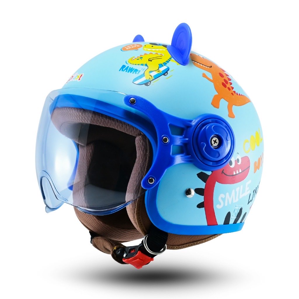aqisacuu's tweet photo. YANG SAYANG ANAK AYO BELIKAN HELM BIAR AMAN DIBAWA JALAN-JALAN🥰😍 https://t.co/ybJO7cm245