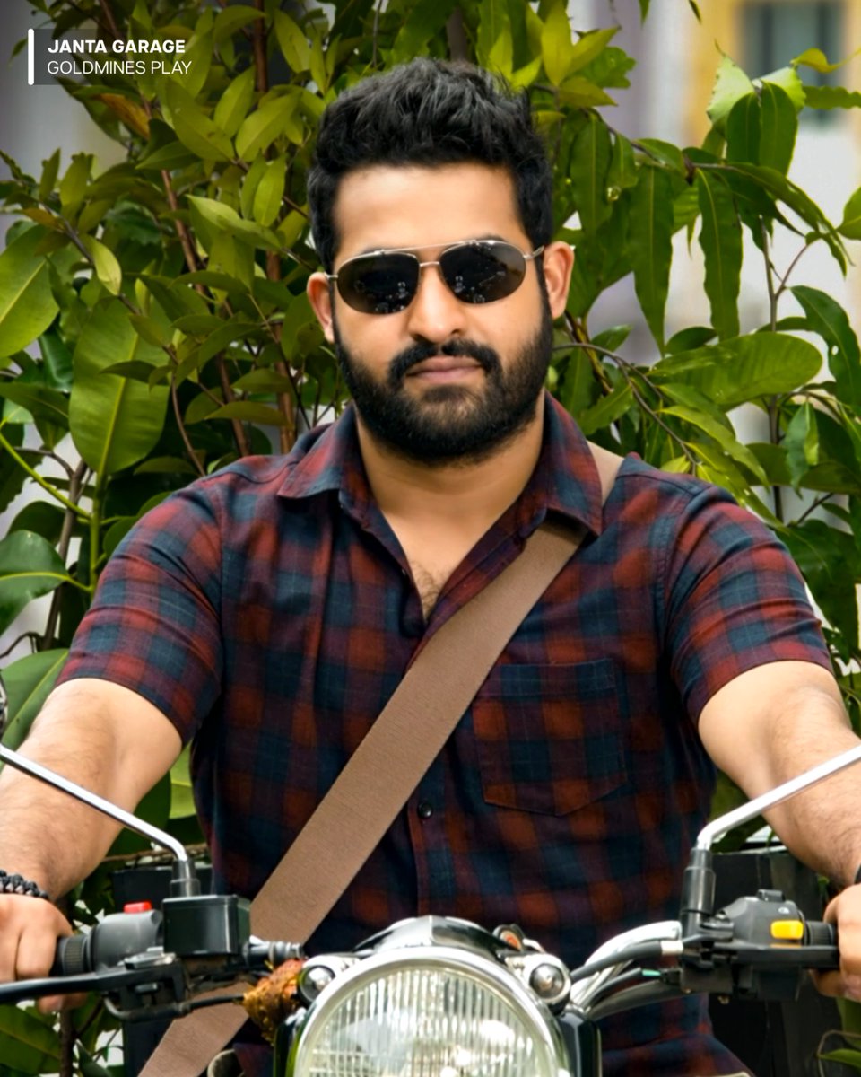 PrimeVideoIN's tweet photo. saving nature, serving mass🔥🤩

#NTR https://t.co/lUjHfklweh