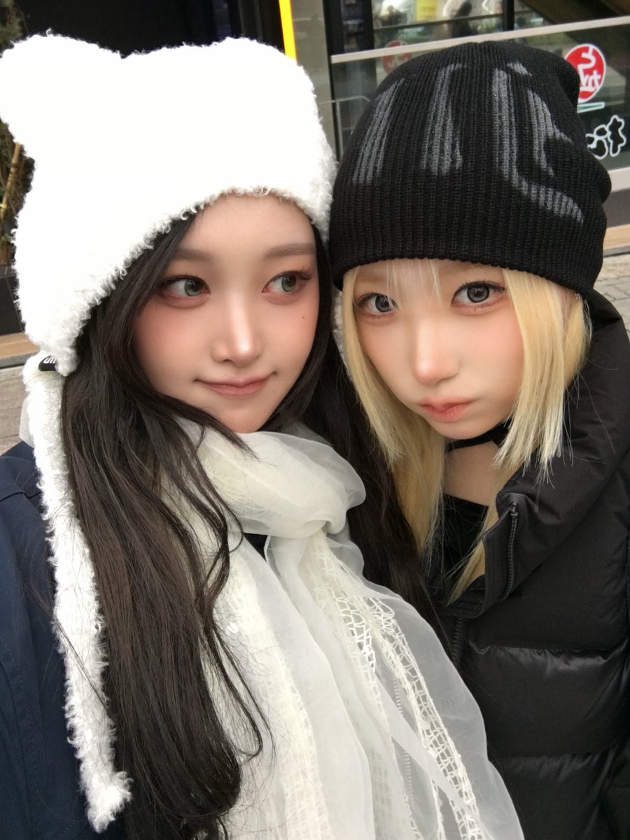 sa2m2nam3's tweet photo. #SAY_SOHA   

메이언니 생일축하해♥꒰ ⸝⸝ɞ̴̶̷ ·̮ ɞ̴̶̷⸝⸝꒱

#소하 #SOHA #ソハ 
#메이 #MEI #メイ 
#SAYMYNAME #세이마이네임 #SMN #セマネ https://t.co/qGjRNODQ9S