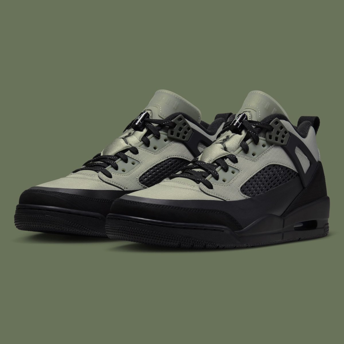 JumpmanDaily's tweet photo. Jordan Brand will release the Jordan Spizike Low Utility “Spruce Fog” for $175 
#JordanBrand #JordanSpizike https://t.co/3o7GAq4Wne