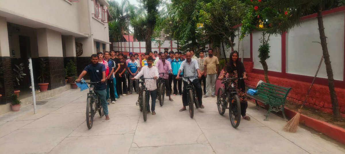 BilaspurSt53791's tweet photo. 🚴‍♂️ Sundays on Cycle
SAI STC Bilaspur &amp; WSC Barmana, Koldam, under the Fit India Movement, organized a Special Edition of “Sundays on Cycle” on 27th September 2026, focusing on Fitness, Cleanliness &amp; Social Responsibility.
Participation NO -60

#SundaysOnCycle #FitIndiaMovement https://t.co/OlrE1eUo6B