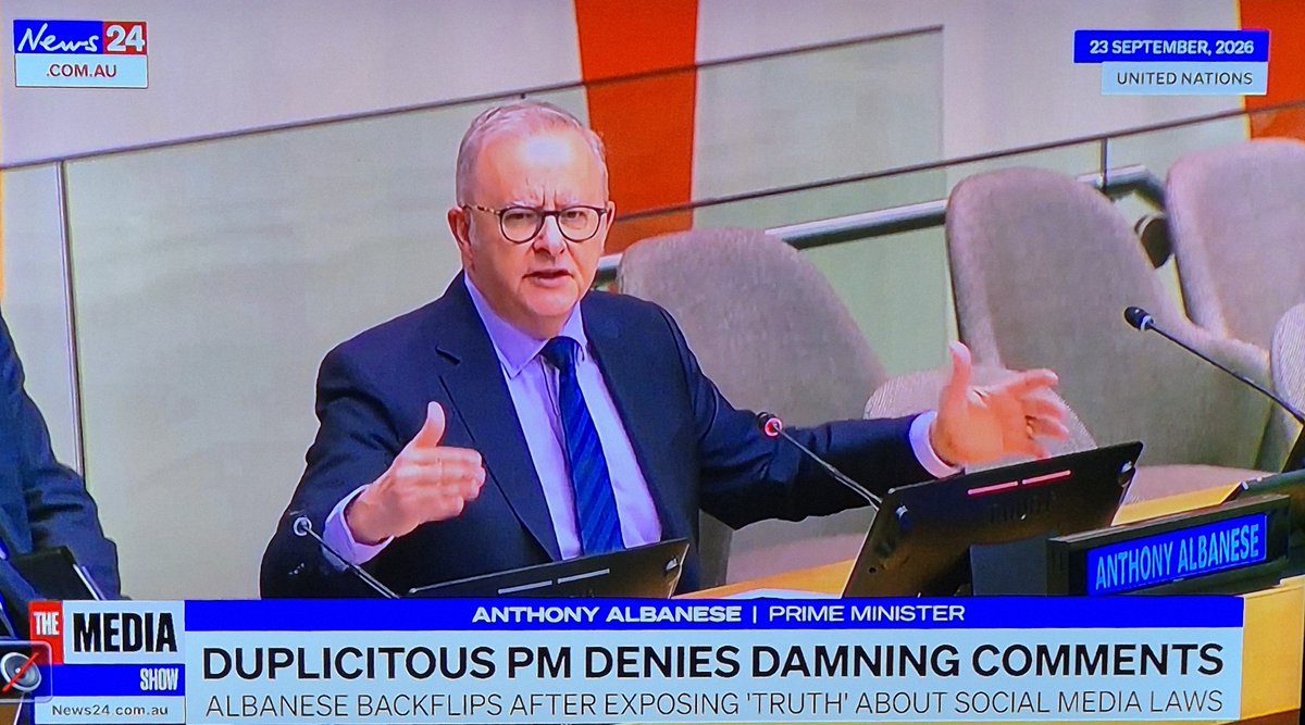 ConnedAgain's tweet photo. Oh, oh, he just said the quiet bit out loud, and directly opposite to the responsible #Ministers claims.
A #PipSqueak making a fool of himself and #Australia on the wm#World stage. https://t.co/MHIZxJYKKl