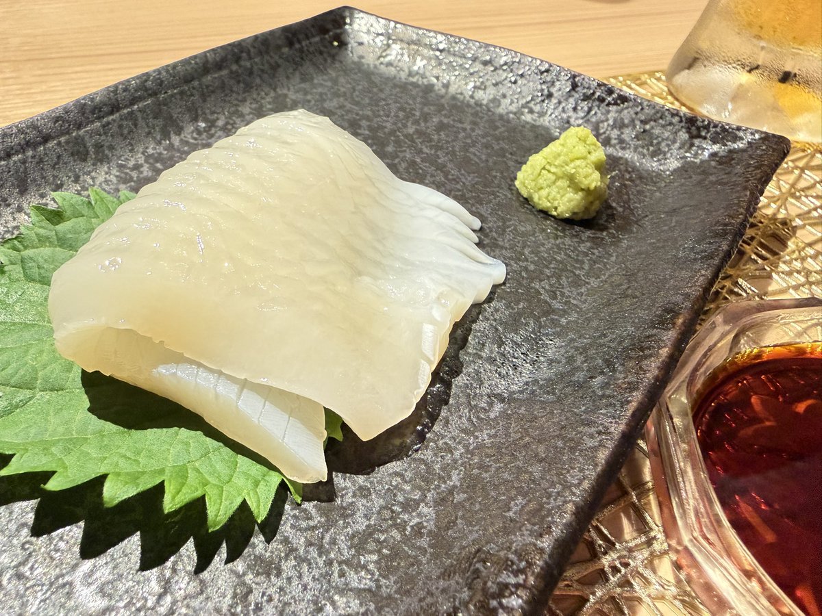 alohastyle1's tweet photo. 隠れ家的BARでこんな料理をだされたらたまらんよ〜
#横浜グルメ
#関内グルメ
#ザ•ホリデー https://t.co/yYpAG2pkRr