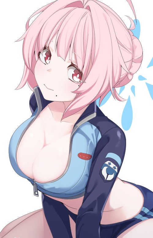 kuronekosimobe's tweet photo. たわわを見せてくれるココロさん
#ブルアカ
#ブルーアーカイブ https://t.co/QKR6CH2yEs