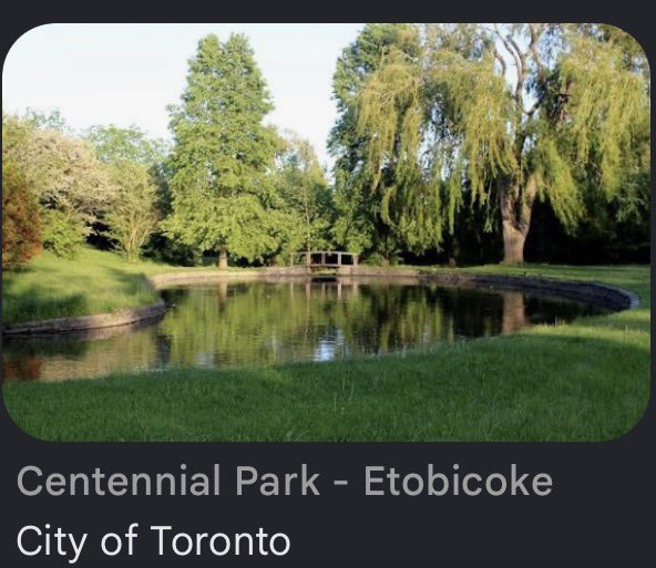 jinniebaby0T7's tweet photo. Whoever planned the tannies’ itinerary and filming location in Boronto is l lowkey a genius because nobody no Toronto local would’ve ever expect that out of all the hundreds of sprawling parks in Toronto that BTS would go to friggin Etobicoke to film what looks like Run BTS 2.0 https://t.co/PVKfDqt9ue