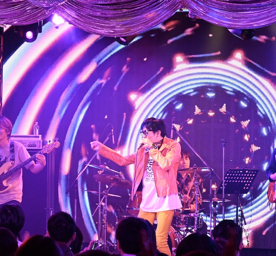 RightGauge's tweet photo. 🌟『なぞの同窓会!?VOL.3』🌟

❣️🎤新堂敦士 🎸❣️

🎯コメント届きました‼️🕺

☕️🍺🍹🍰🍩🍽️🚬

チケット▶︎https://t.co/ZU3BjKrxYC

#なぞの同窓会 #なぞ同 https://t.co/qRY7uxTEcc