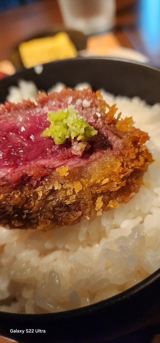 araragikei777's tweet photo. お昼
和牛イチボ牛かつ定食

#らぎらいす https://t.co/IztN7sMkdn